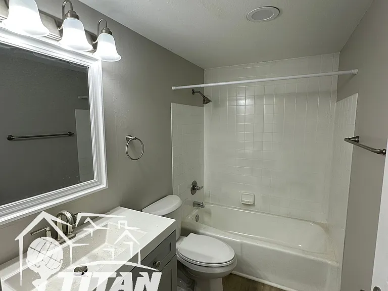 1101 Moreland St — Photo 5