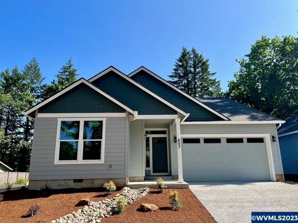 687 Idylwood Dr SE, Salem, OR 97302