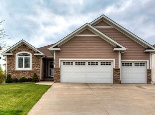 118 W Pine Ave, Norwalk, IA 50211