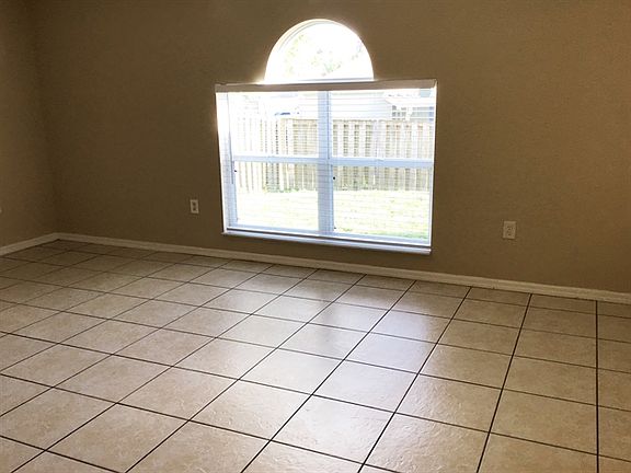 5th image of 129 Carmel Bay Dr