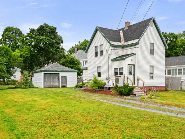 123 7th St, Bangor, ME 04401
