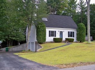 19 Stillwater Cir, Rochester, NH 03839