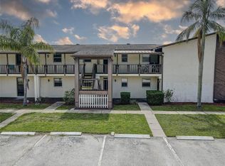 8440 OLD POST ROAD #104, PORT RICHEY, FL 34668