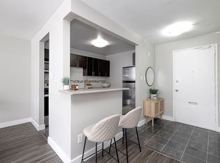 137 University Ave W #1B-1BA-723SQFT, Waterloo, ON N2L3E6