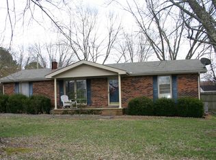 1432 Cardinal Dr, Lafayette, TN 37083