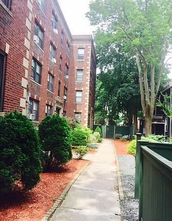 5th image of 65 Dana St #St1