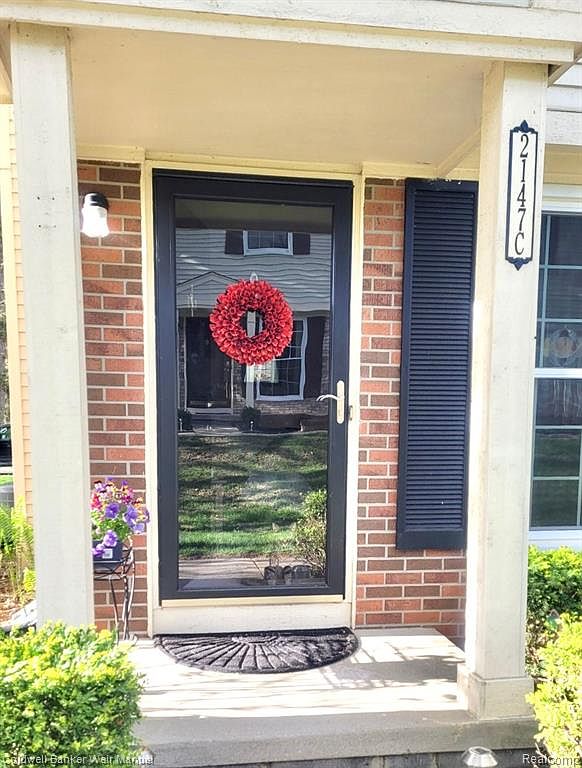 2147 Hidden Meadows Dr C, Walled Lake, MI 48390 Zillow