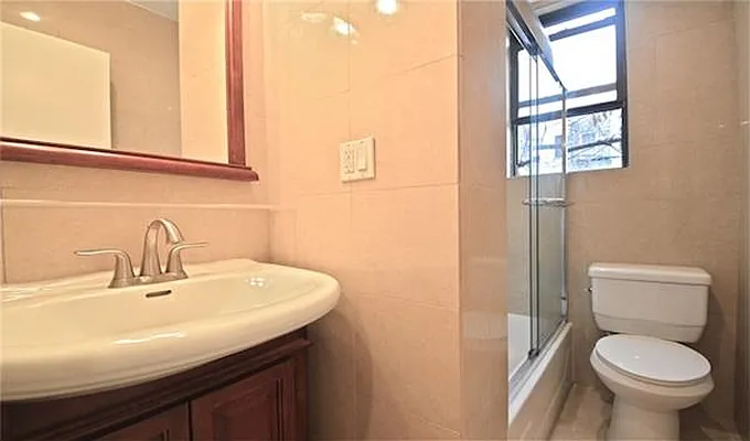 Rented by Maz Group NY | media 18