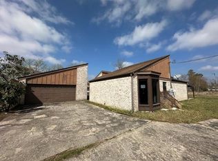1806 Cub Trl, Orange, TX 77632