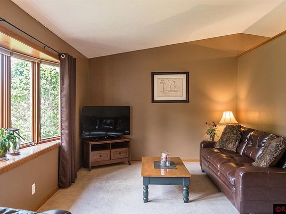 4th image of 105 Linda Ct