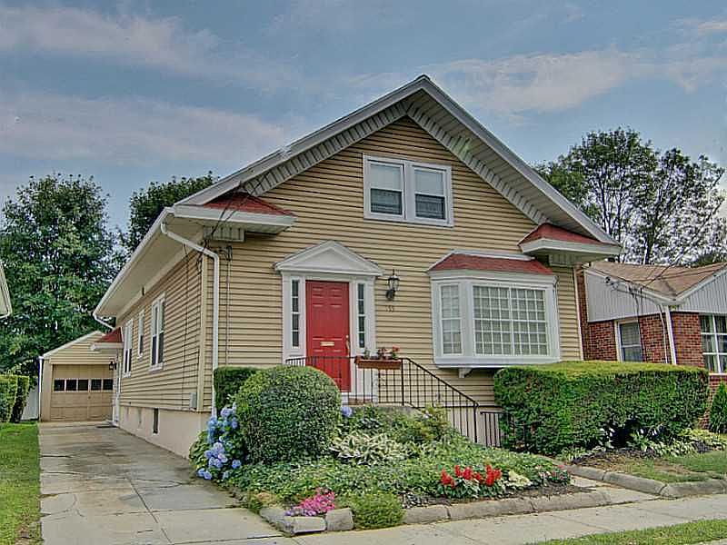 2nd image of 193 Chace Ave