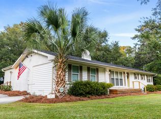 114 Reynolds Rd, Summerville, SC 29483