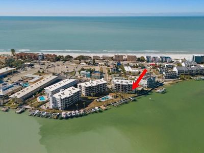 9825 Harrell Ave APT 201, Treasure Island, FL, 33706
