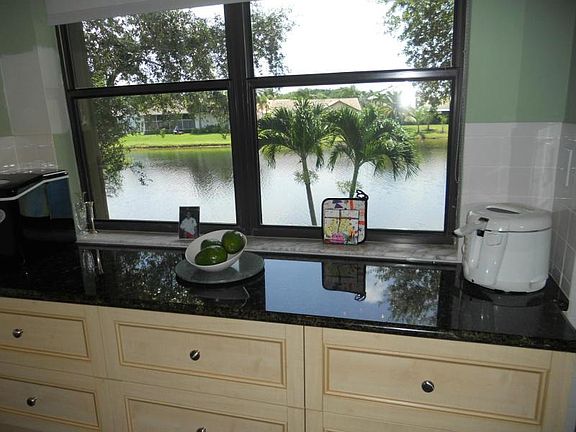 2nd image of 3003 Black Oak Ct #3003