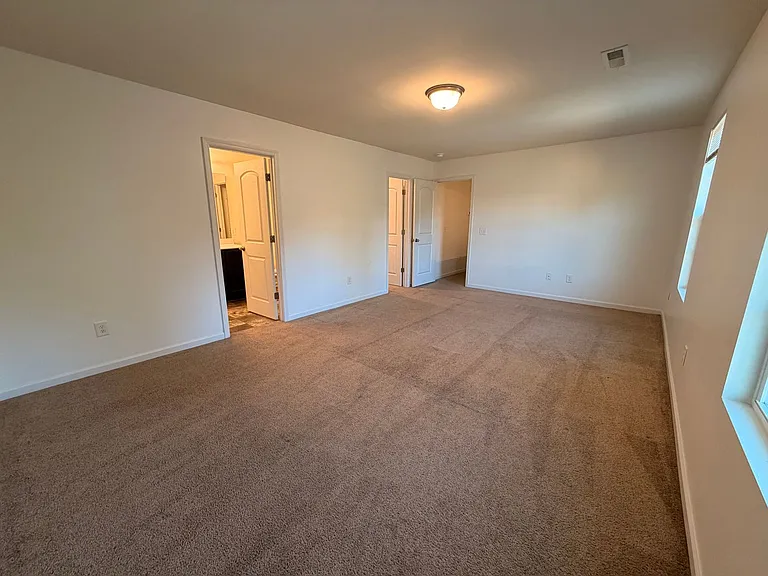 948 Brentwood Park Ln — Photo 34