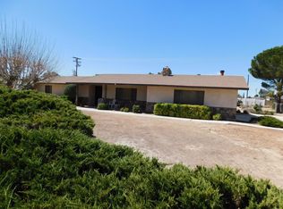 14412 Rincon Rd, Apple Valley, CA 92307