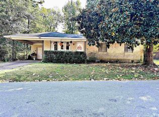 2709 Center St, Arkadelphia, AR 71923