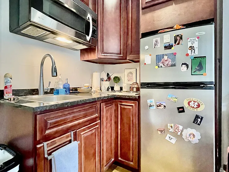 325 E 90th St #4FE — Photo 6