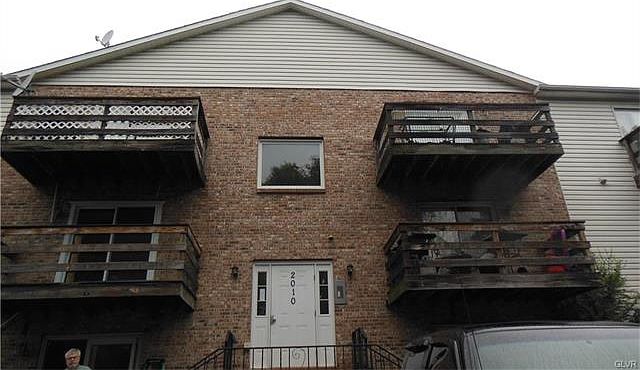 2nd image of 2010 Glendale Ave