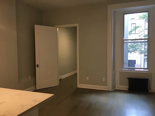 Rented by Living New York | media 25