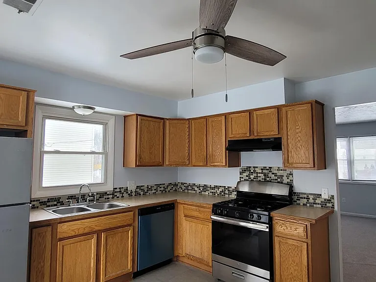 2601 Schippell St — Photo 15
