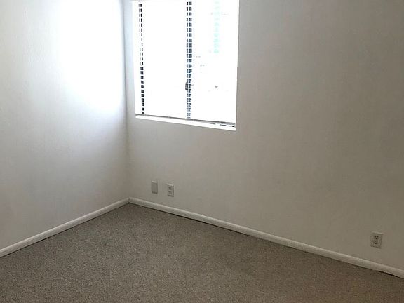 5th image of 76-6127 Royal Poinciana Way