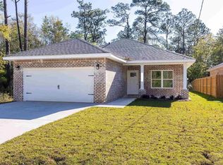3044 N 7th Ave, Milton, FL 32583