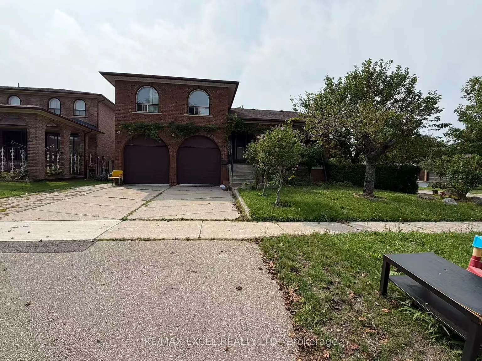 5 bed, $4,000 — Photo 1