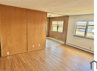 2111 2nd Ave S APT B2, Minneapolis, MN 55404