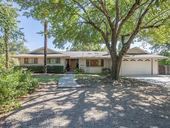 5th image of 19197 Twin Oaks Ln