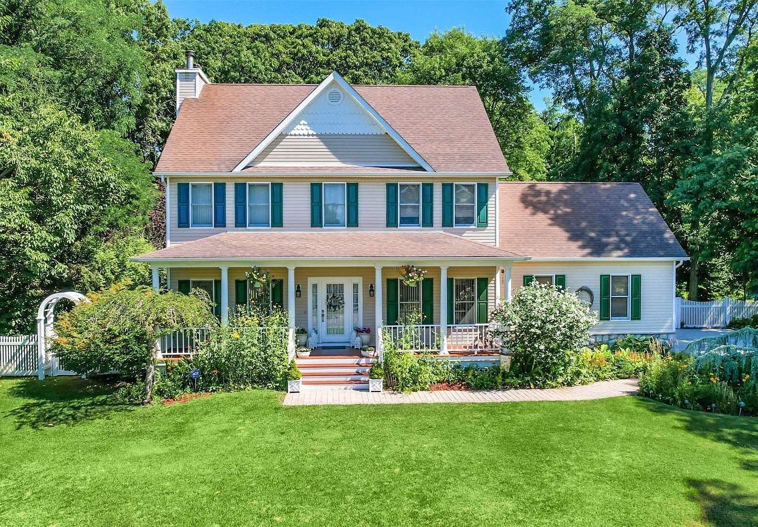 17 Zophar Mills Road, Wading River, NY 11792 Zillow