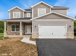 735 Fox Trail Ter, Cary, IL 60013