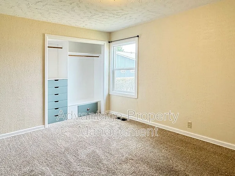 2889 NW Gibson Hill Rd — Photo 12