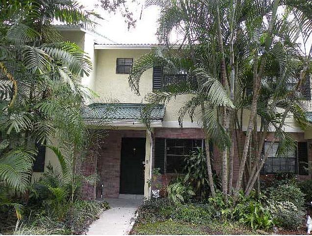 1st image of 504 Westree Ln