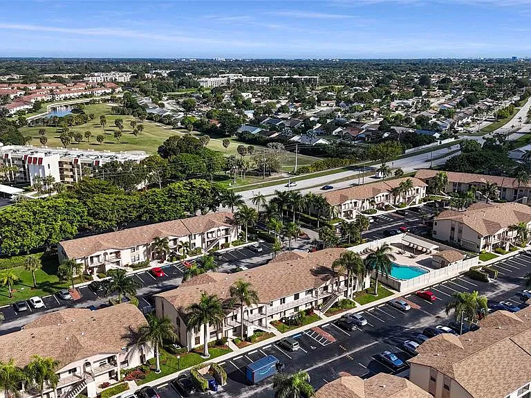 9466 Boca Cove Cir #303 — Photo 29