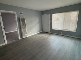 6708 Woodward Ave APT D, Bell, CA 90201