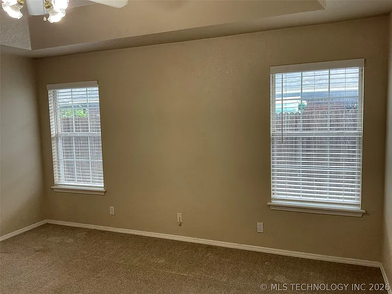 3312 N 4th St — Photo 12