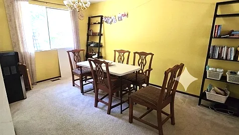 4 bed, 2100 sqft, $4,000 — Photo 3