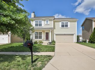 729 Country Field Dr, Lake Saint Louis, MO 63367