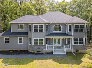 204 Osprey Way, East Stroudsburg, PA 18302