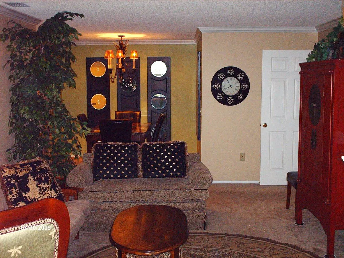 2 bed, 1281 sqft, $2,000 — Photo 3