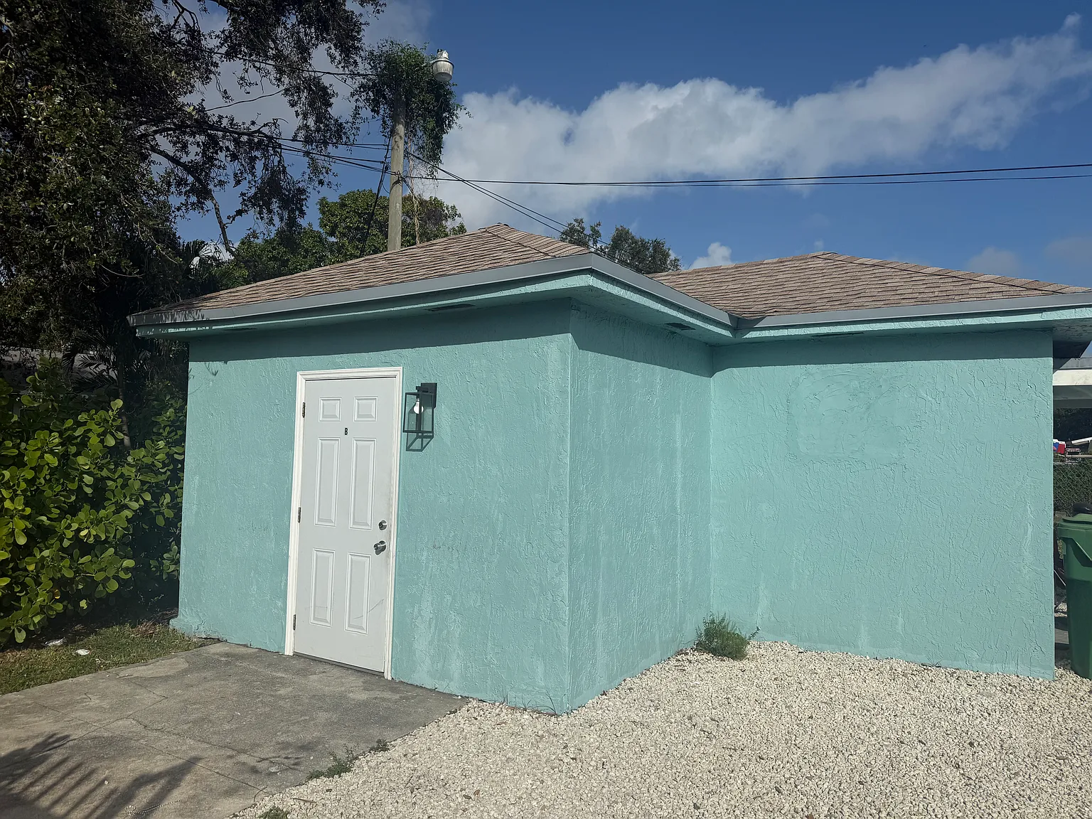 1301 NW 77th St — Photo 1