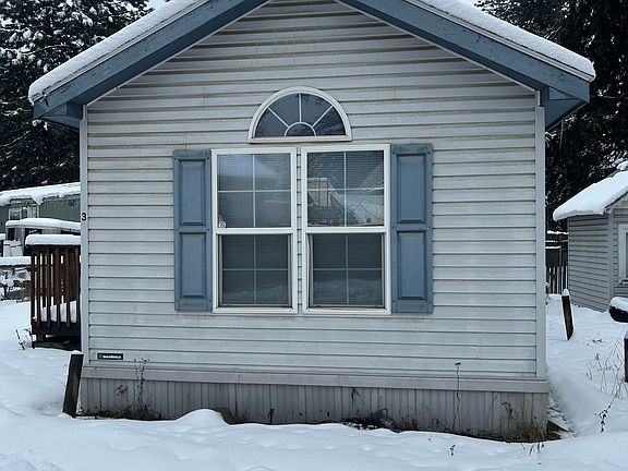 2nd image of 1401 Davis Ave Trailer 3