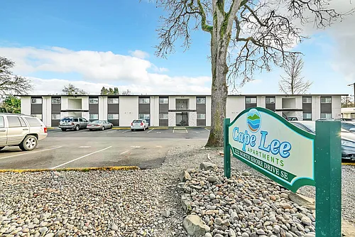 Cape Lee Apartments 2 & 3 Bedroom 1 Bathroom units Photo 1