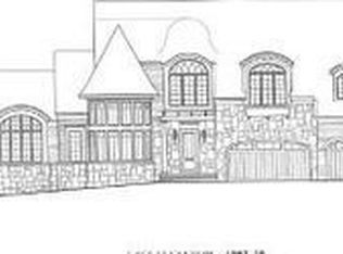 450 Woodland Villa Ct #1, Birmingham, MI 48009