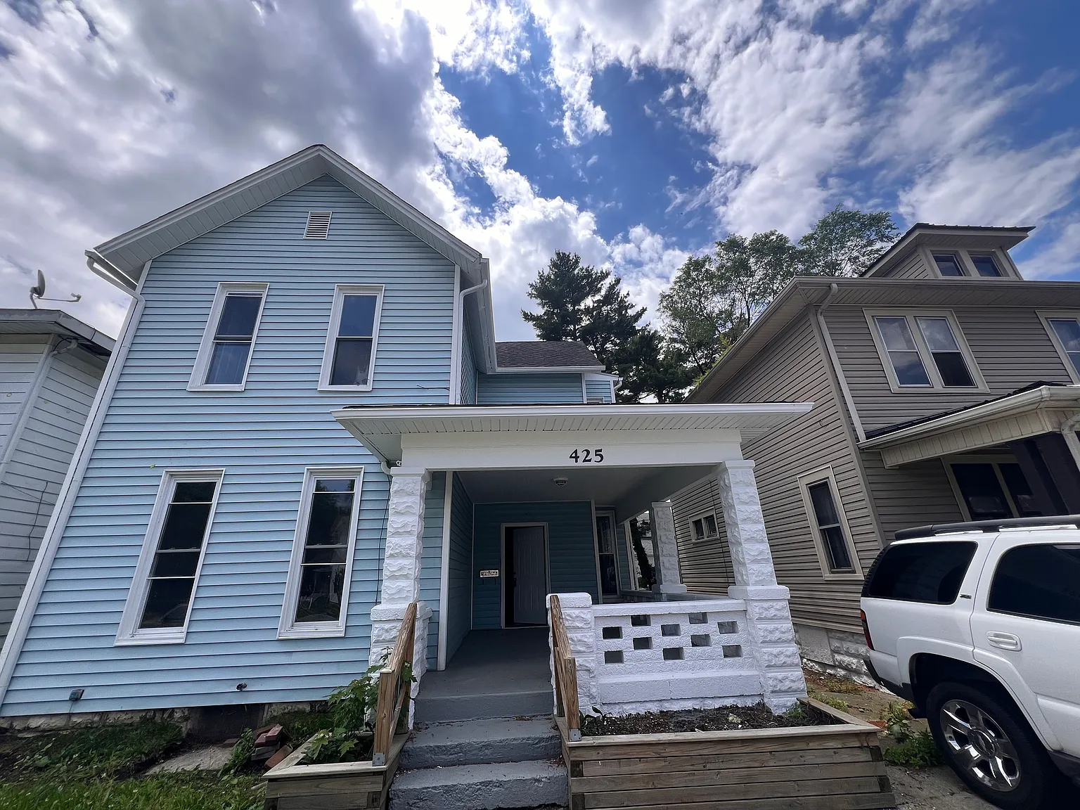 425 E Main St #425 photo 1