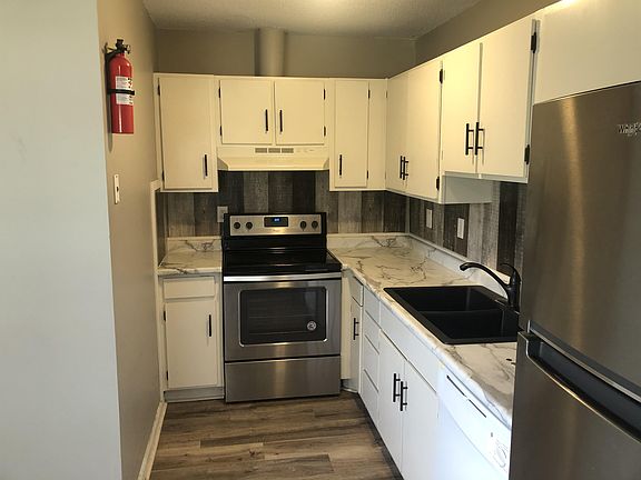 2nd image of 2709 N Kaster Ct #1