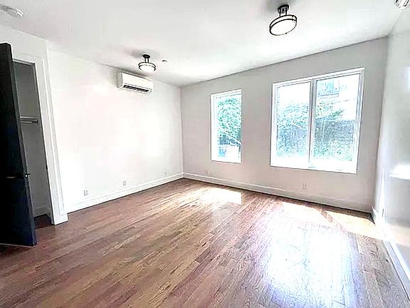 5th image of 1248 New York Ave APT 1A