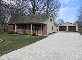 8937 S Duck Creek Rd, Berlin Center, OH 44401