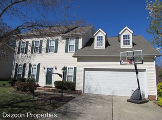 3936 Huntmeadow Dr, Charlotte, NC 28269